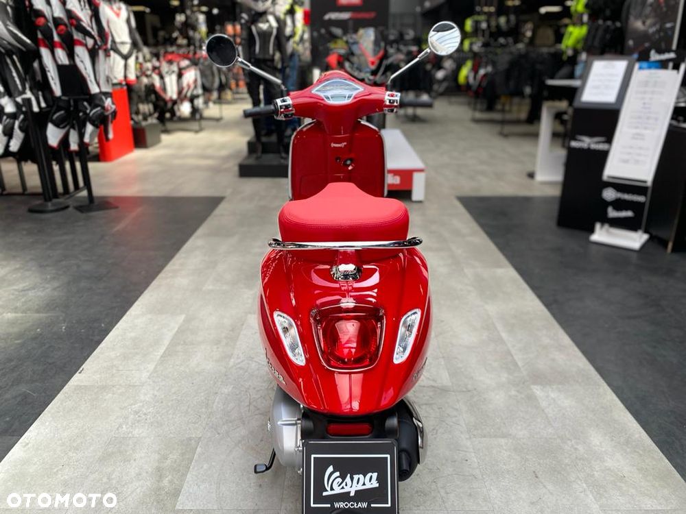 Vespa Primavera - 4