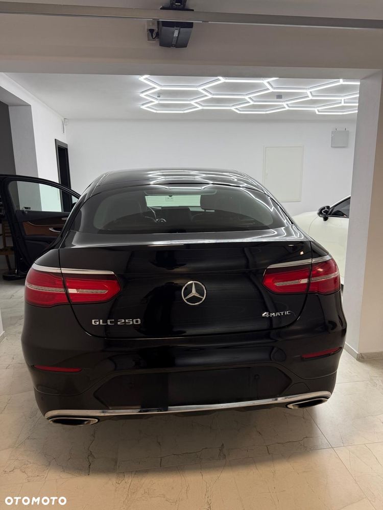 Mercedes-Benz GLC - 6