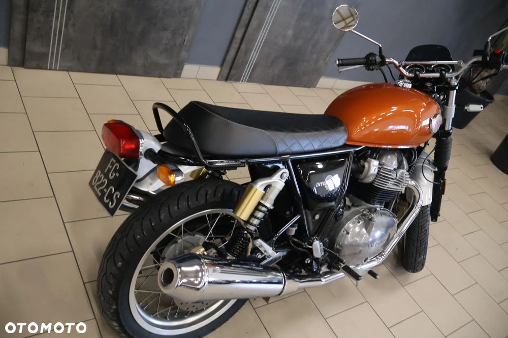 Royal Enfield Interceptor - 12