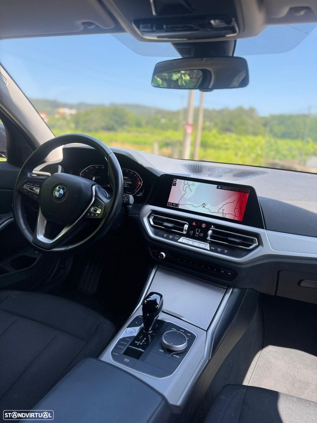 BMW 318 d Touring Line Sport Auto - 26
