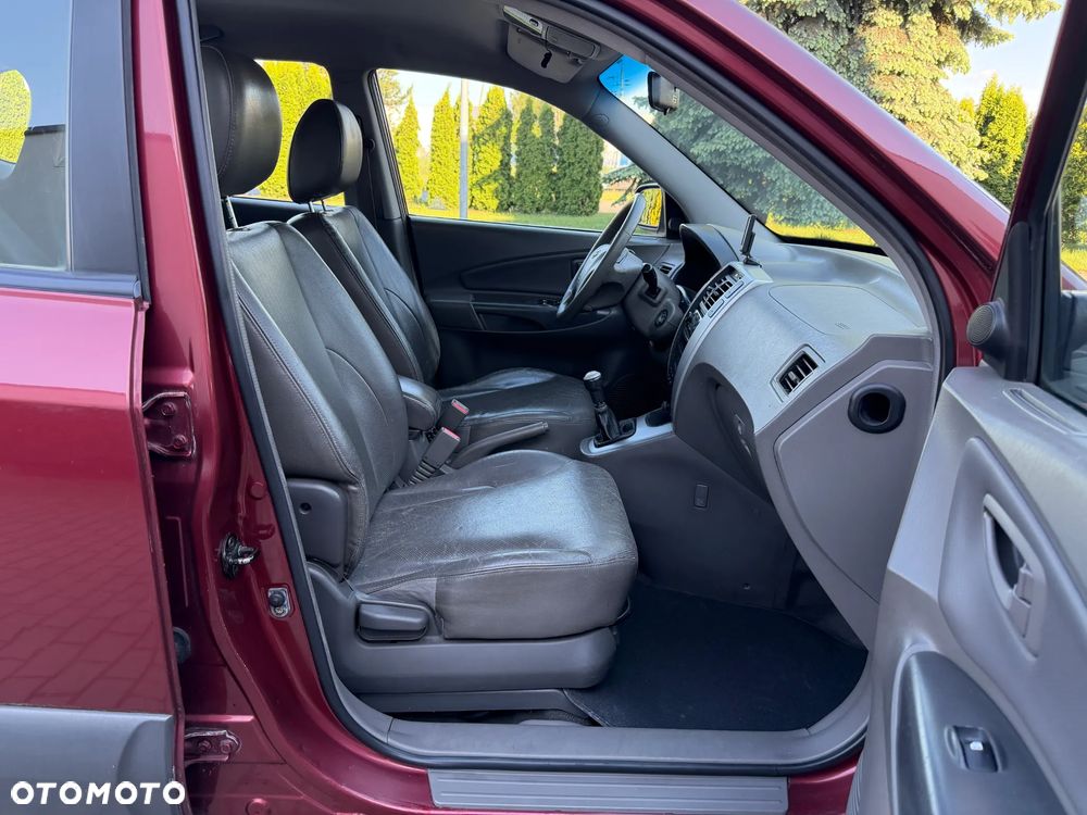 Hyundai Tucson 2.0 Elegance / Premium - 6