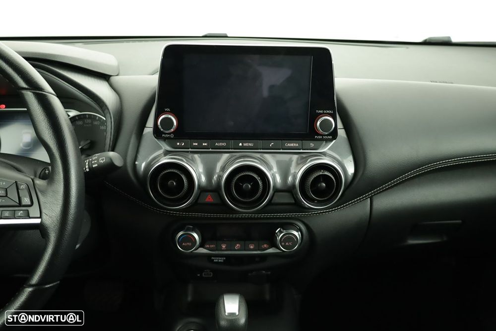 Nissan Juke 1.0 DIG-T N-Design Black DCT - 9