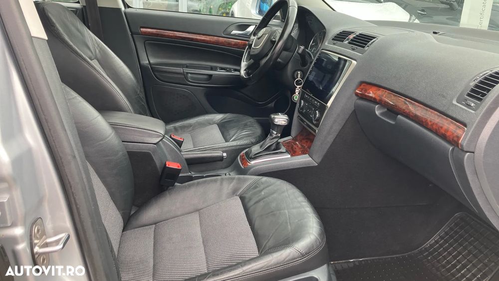 Skoda Octavia 1.4 TSI Ambiente DSG - 5