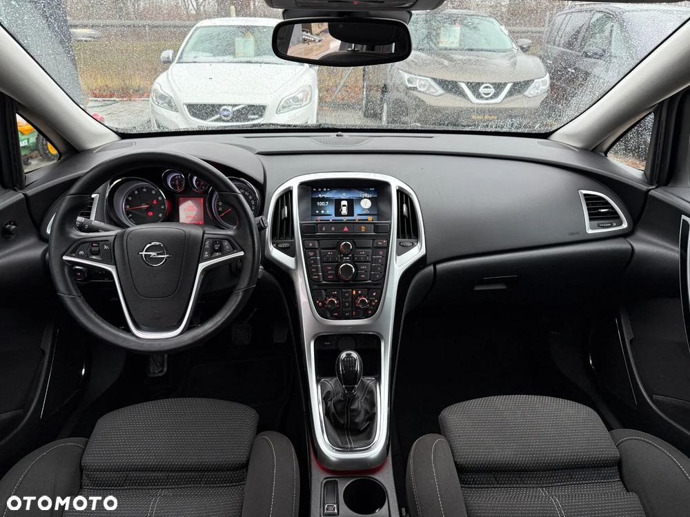 Opel Astra 1.4 T Cosmo - 6