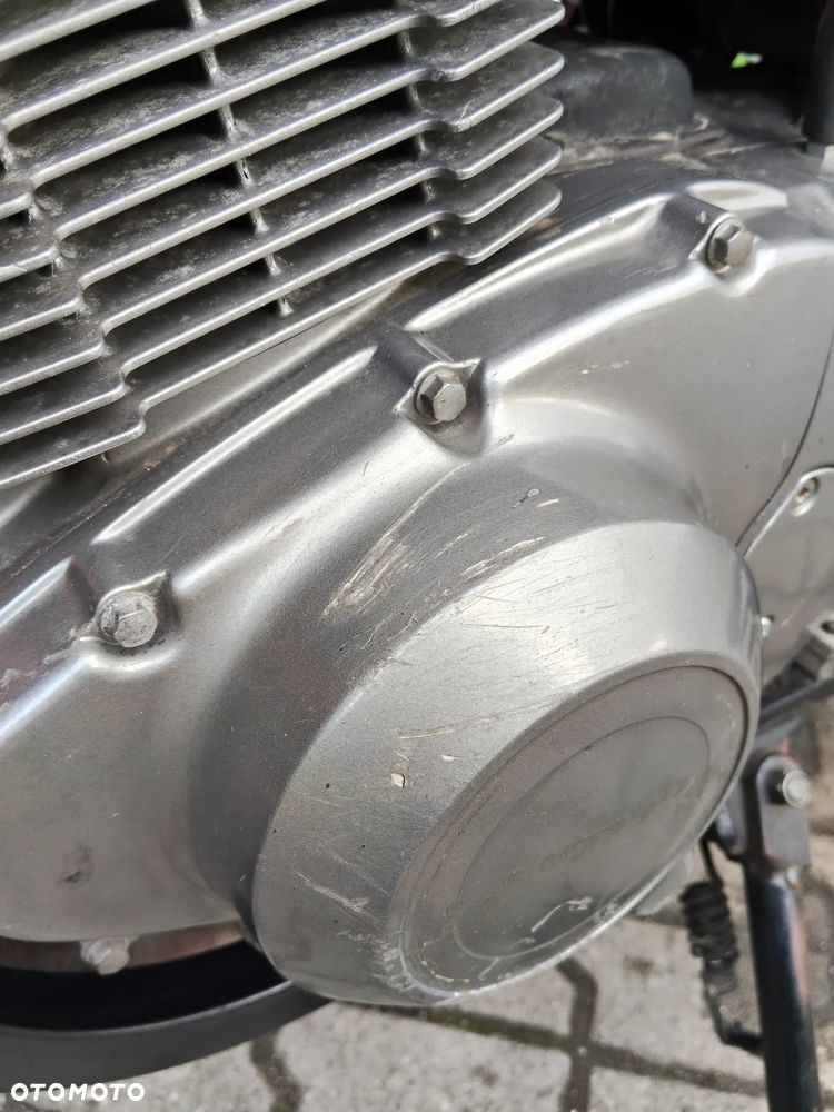 Suzuki GS - 9