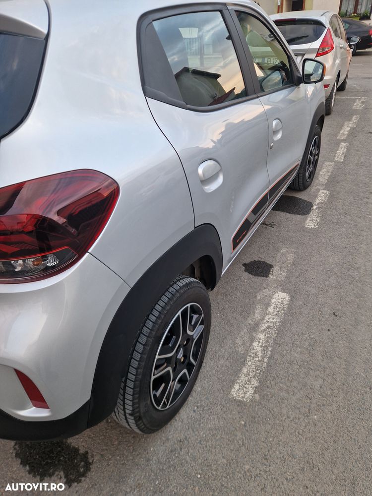 Dacia Spring Essential - 3