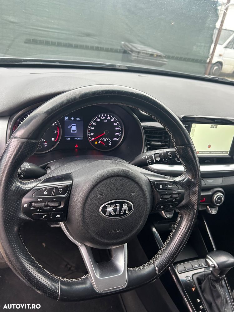 Kia Stonic 1.0 T-GDI 7DCT HP MHEV Trend - 18