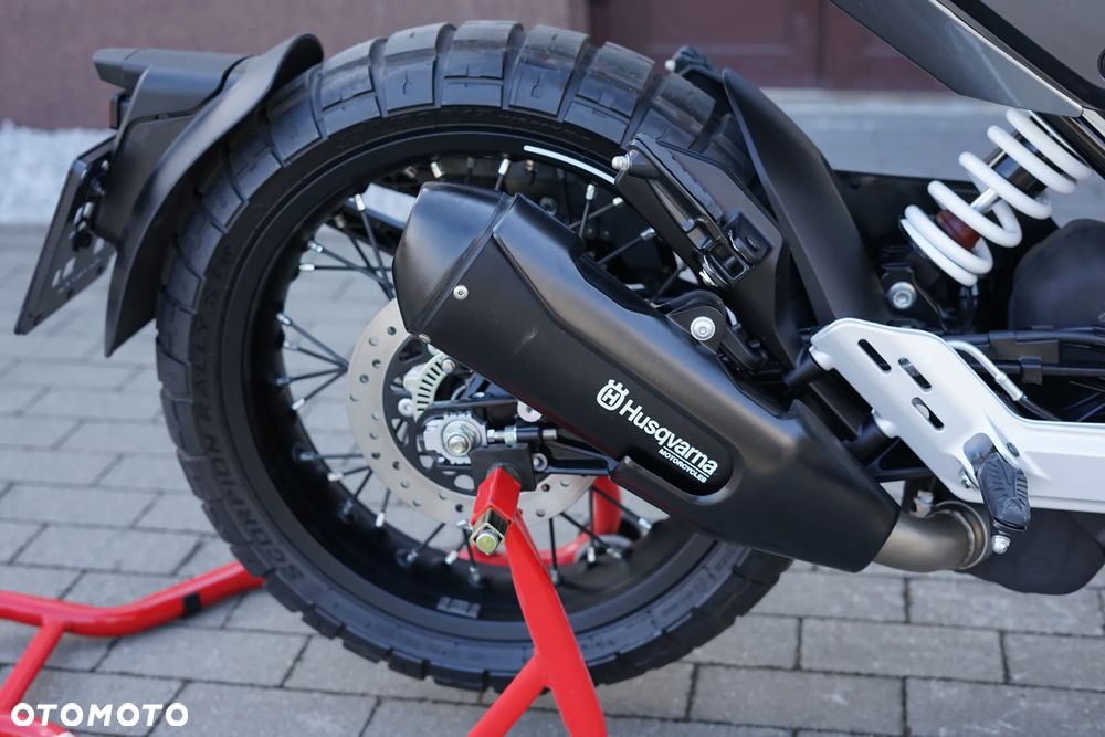 Husqvarna Svartpilen - 10