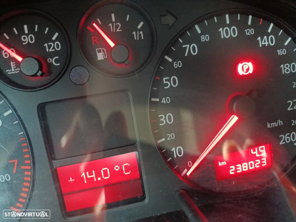 Audi A3 1.6 Sport 16 - 6