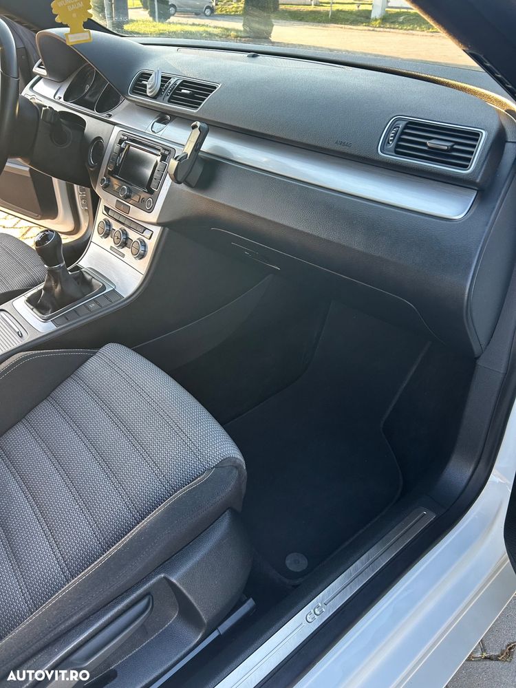 Volkswagen Passat CC 2.0 TDI BMT - 35