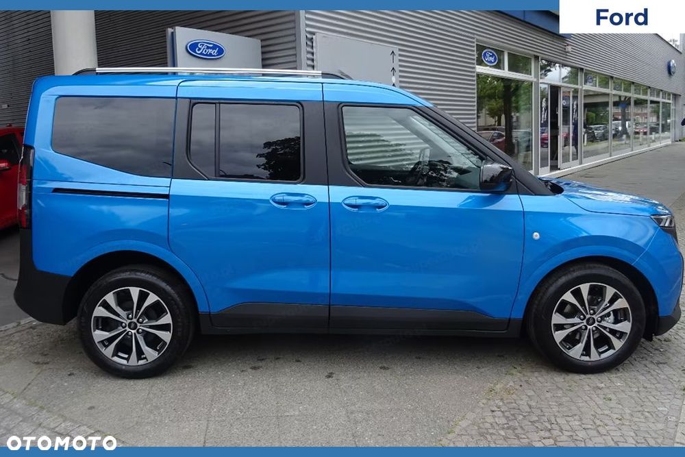 Ford Tourneo Courier - 8