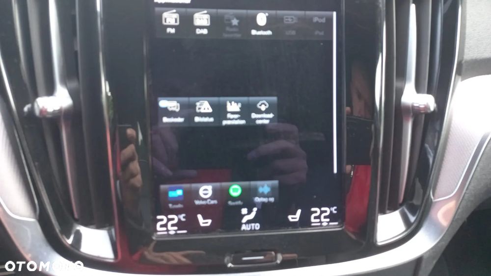Volvo V60 B4 D Geartronic RDesign - 22