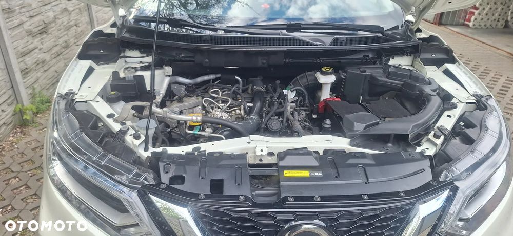 Nissan Qashqai 1.3 DIG-T N-Connecta - 8