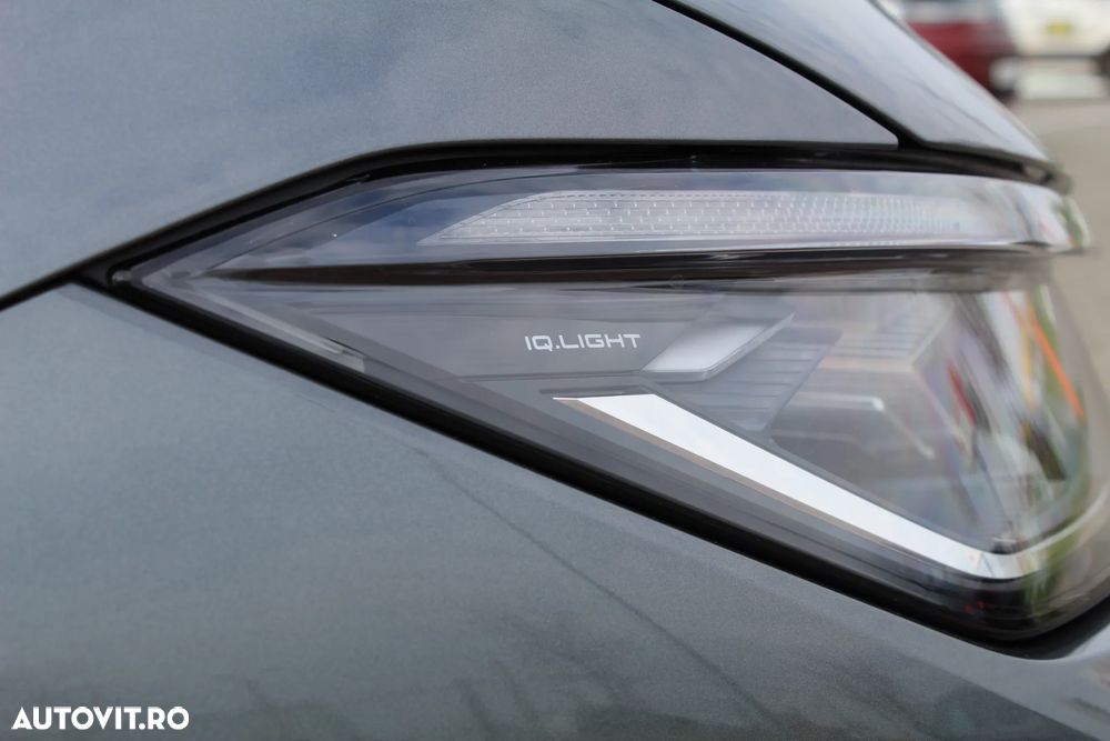 Volkswagen Passat Variant 2.0 TDI DSG Business - 20