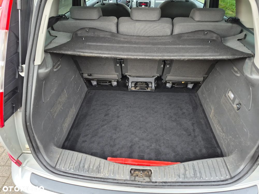 Ford C-MAX 1.8 Style+ - 8