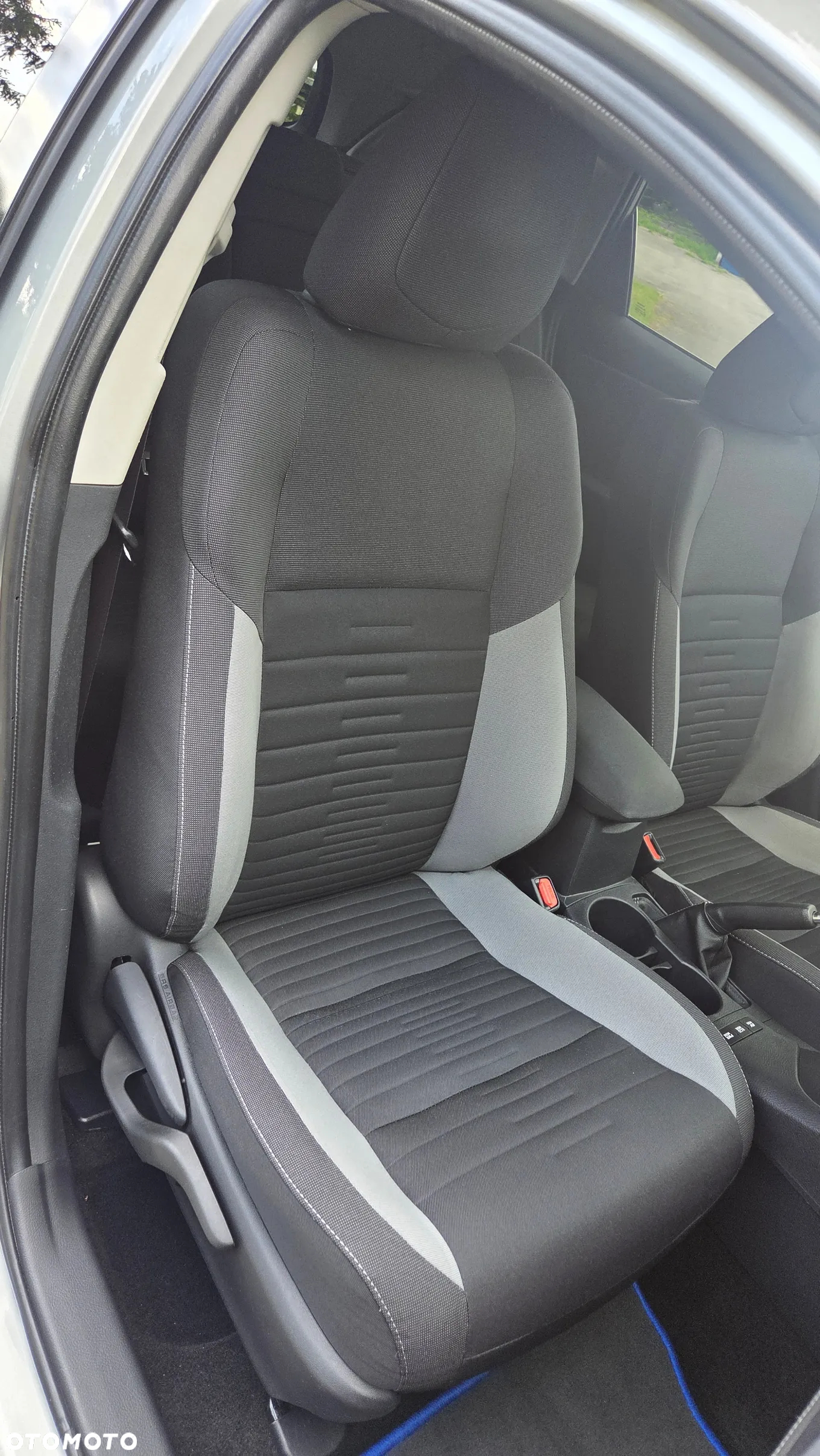 Toyota Auris 1.8 VVT-i Hybrid Automatik Touring Sports Comfort - 24