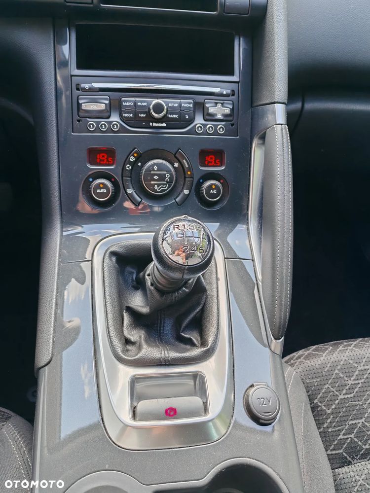 Peugeot 3008 2.0 BlueHDi Active - 10