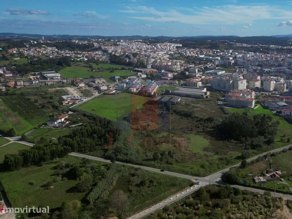 Terreno para construção junto da cidade - Grande imagem: 5/11