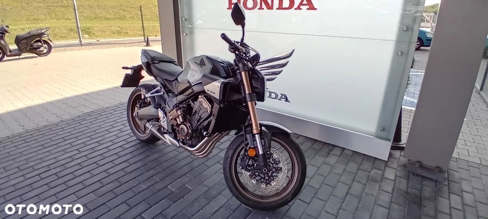 Honda CB - 7