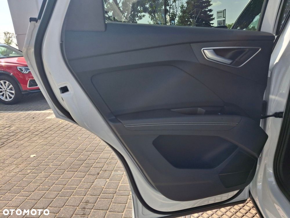 Audi Q4 e-tron - 14