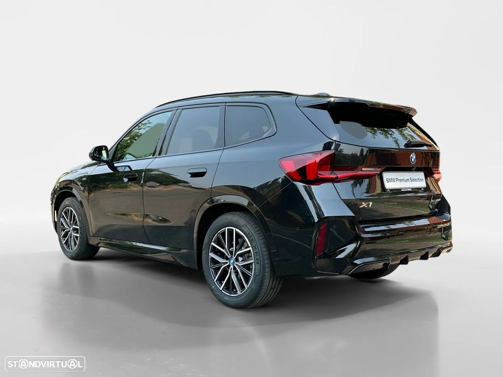 BMW X1 xDrive25e Pack Desportivo M - 4