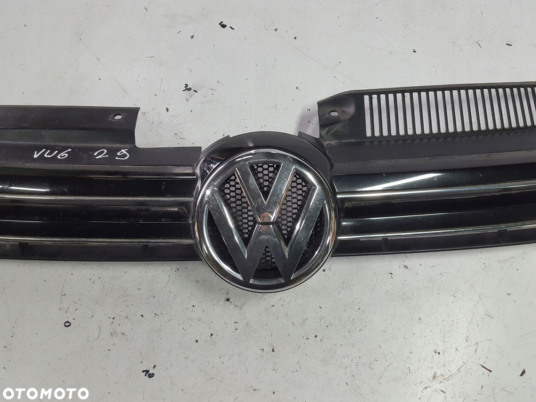 VW GOLF 6 VI 08-13r KOMBI ATRAPA GRILL 1K9853653A - 3