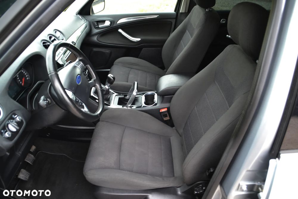 Ford S-Max 1.6 EcoBoost Titanium - 22