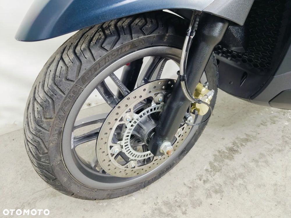 Piaggio Beverly - 19