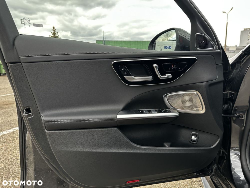 Mercedes-Benz Klasa C - 16