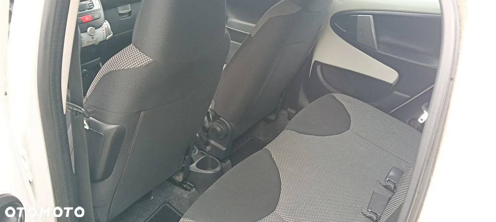 Toyota Aygo x-cite - 17