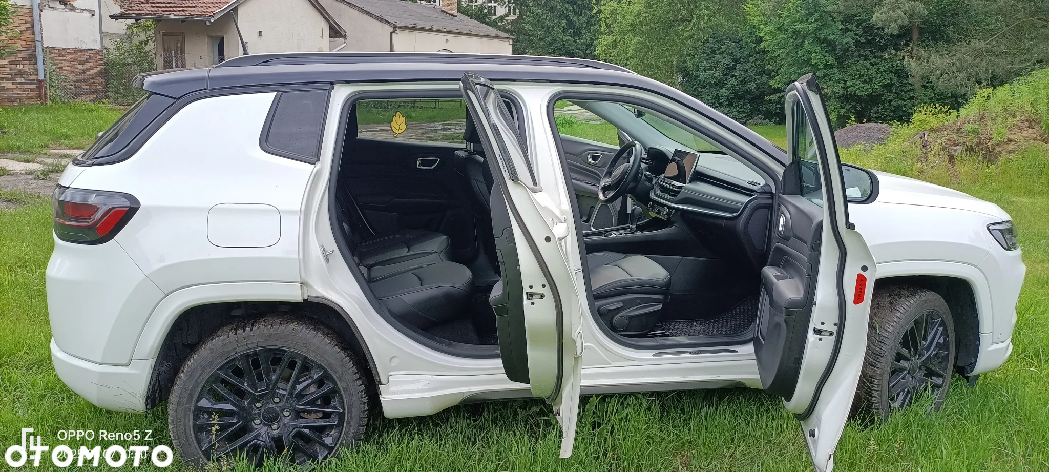 Jeep Compass - 10