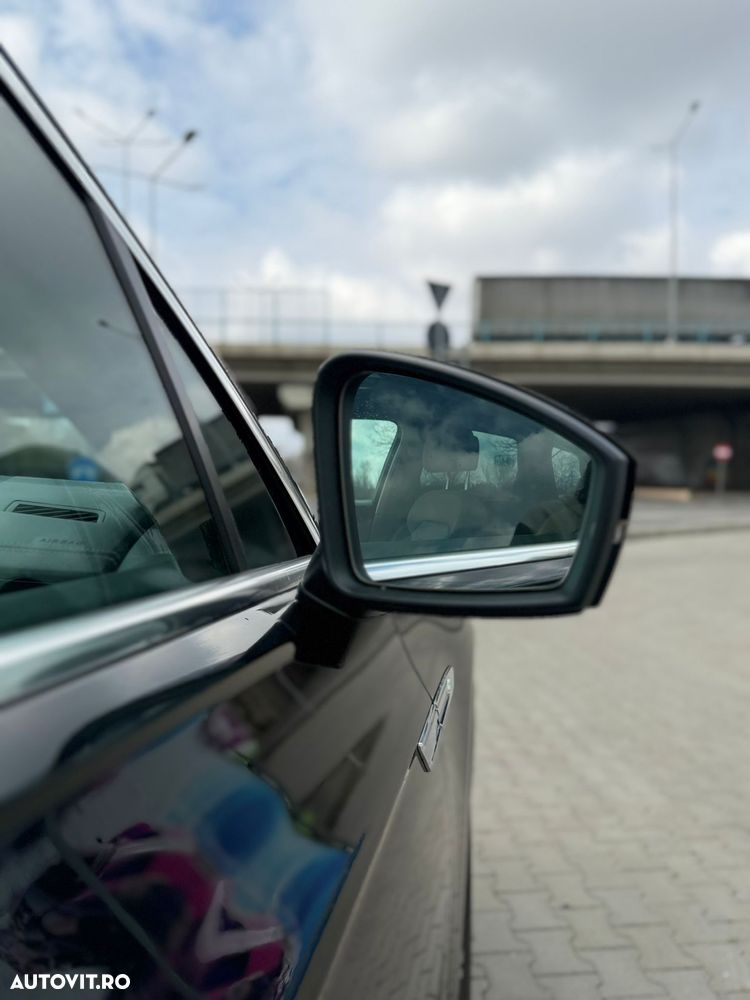 Volkswagen Touareg - 6