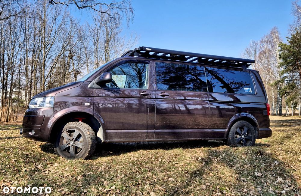 Volkswagen Multivan - 5