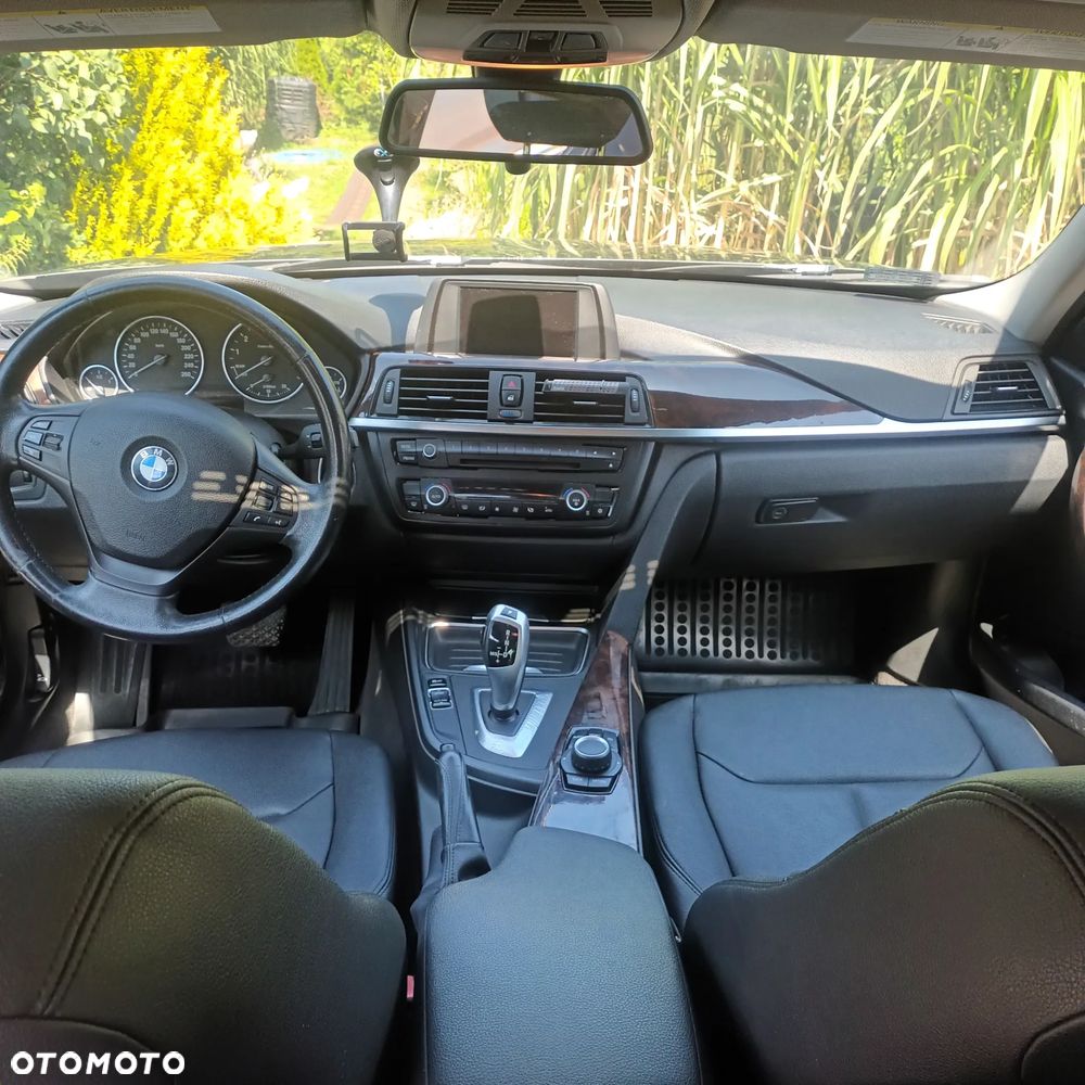 BMW Seria 3 - 19