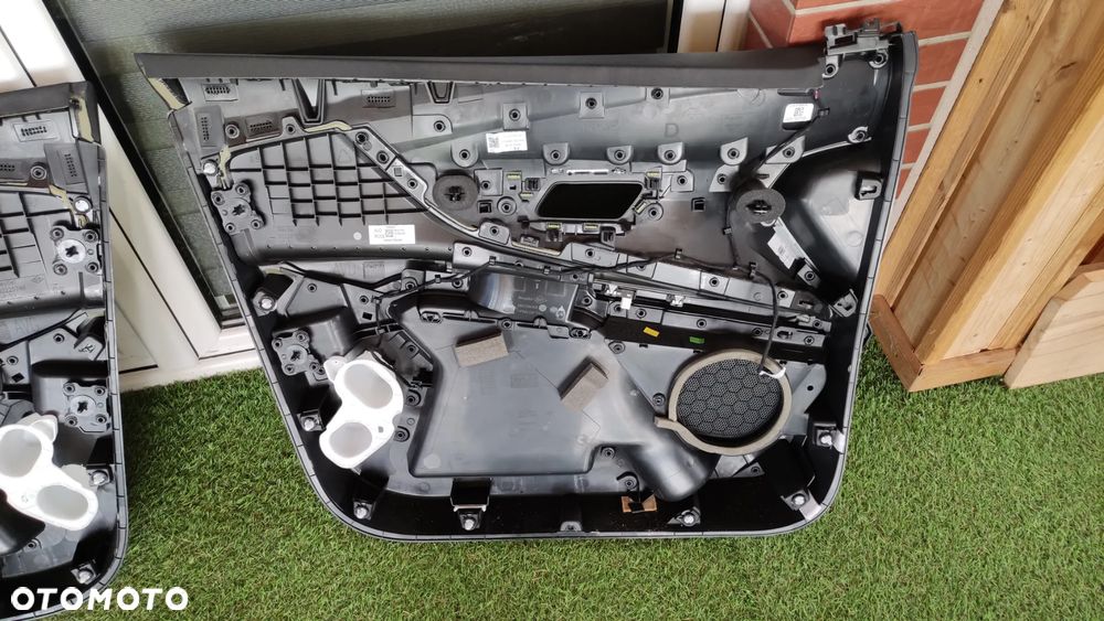 Fotele kanapa Peugeot 3008 II GT LINE komplet razem z tapicerką - 10