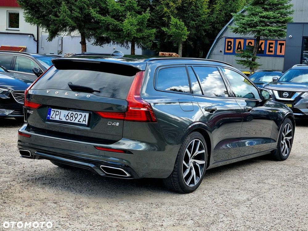 Volvo V60 D4 Geartronic R-Design - 5