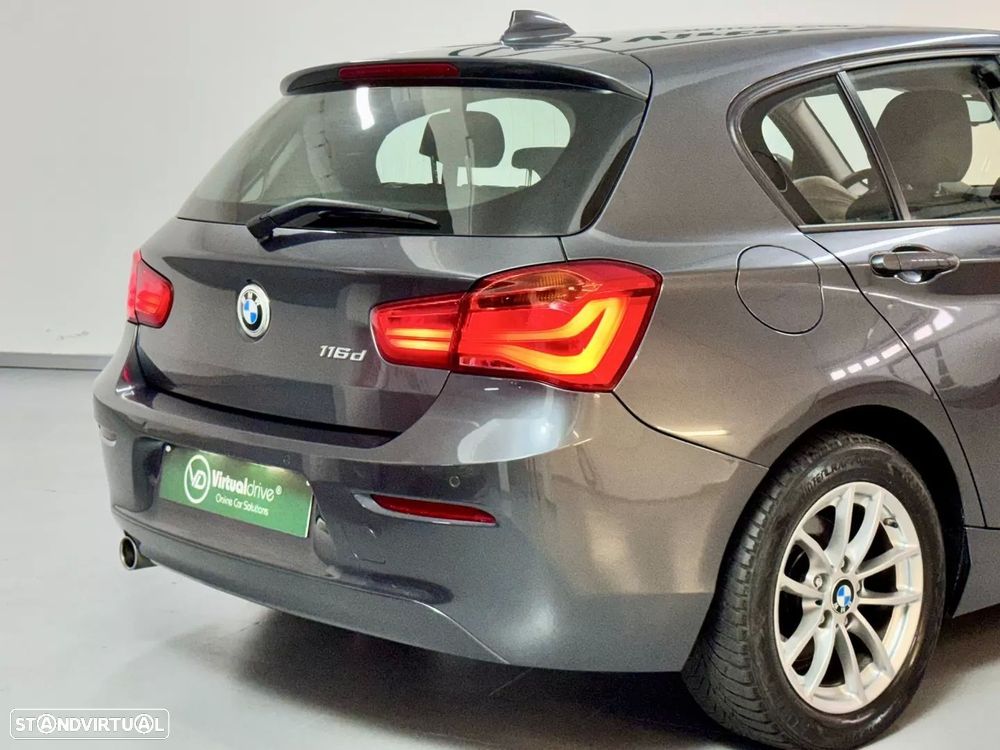 BMW 116 d EfficientDynamics - 7