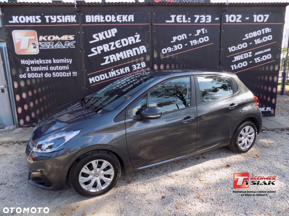 Peugeot 208 - 1
