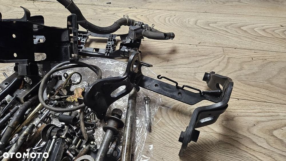 Śruba śruby uchwyt mocowanie Honda VT1300 CX Fury - 5