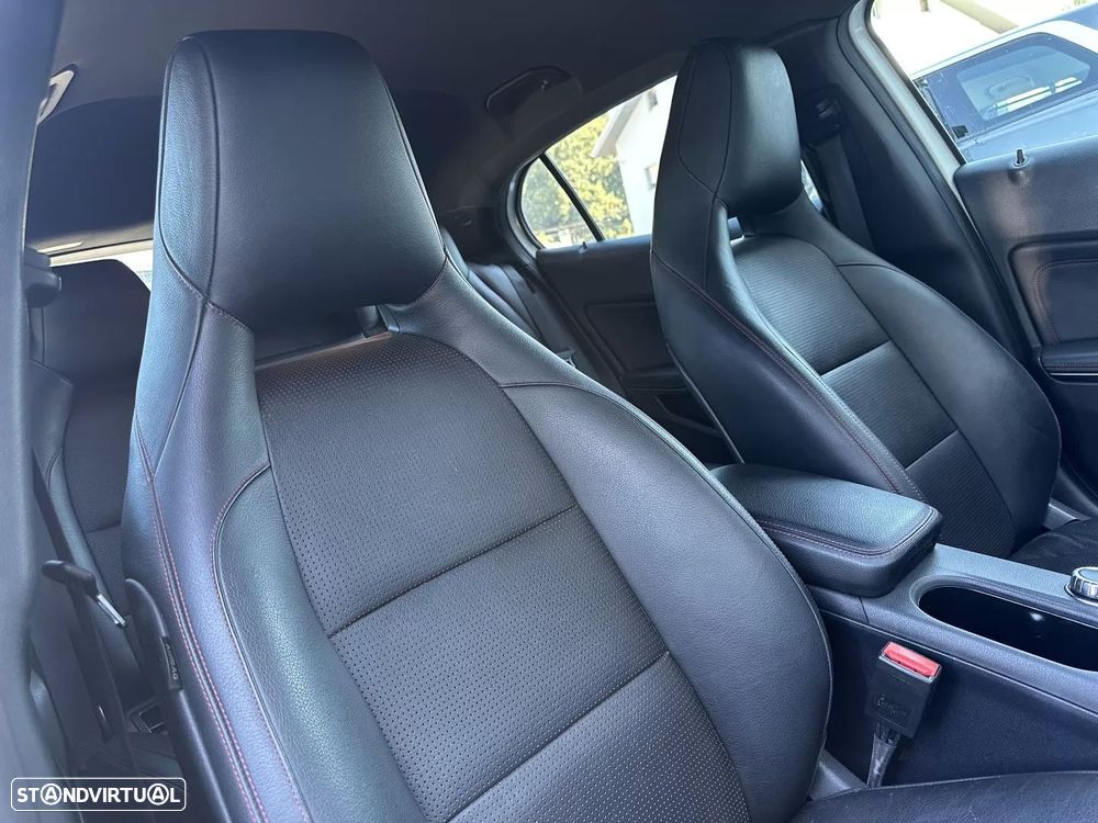 Mercedes-Benz GLA 220 d 4Matic 7G-DCT AMG Line - 60