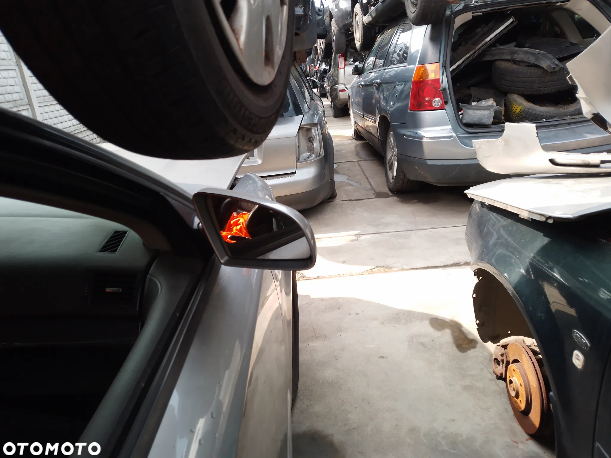 AUDI A4 B6 AVANT 00-06 1.9 TDI   LAMPA TYŁ PRAWA LEWA - 21