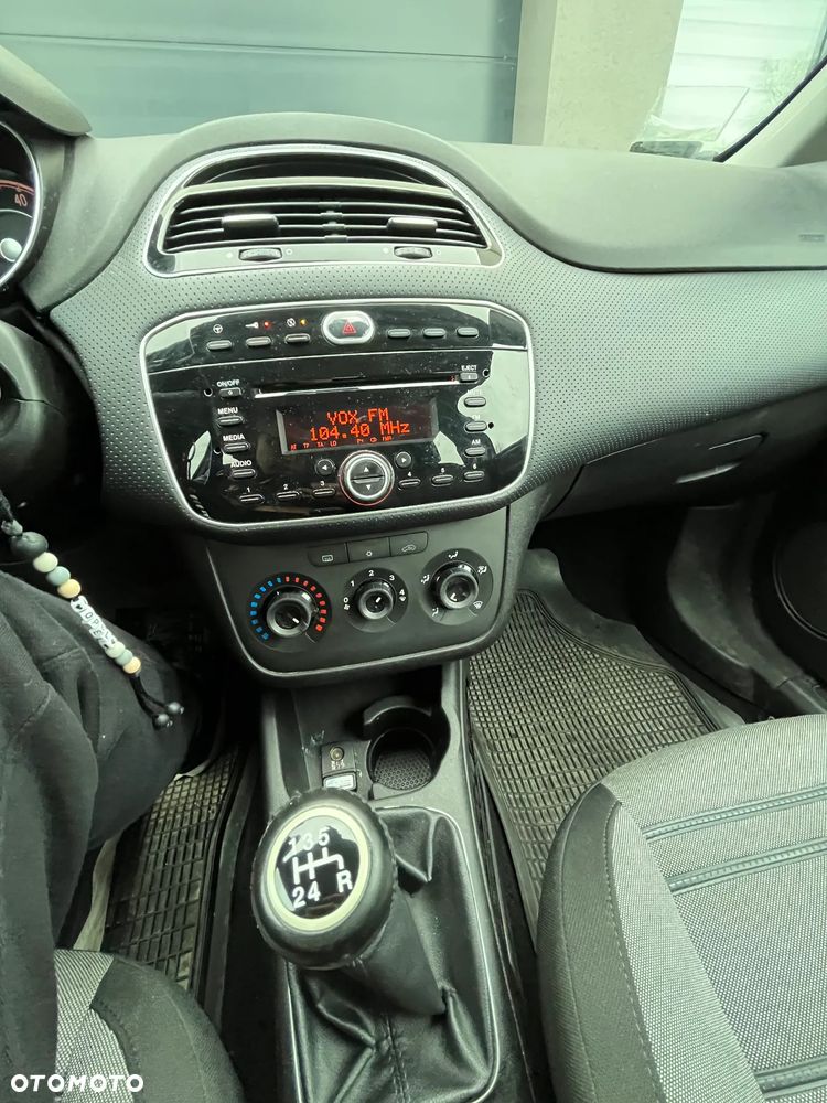 Fiat Punto Evo 2010 photo 2