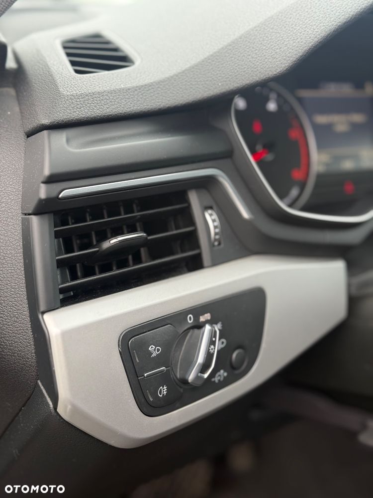 Audi A4 Limousine 40 TDI S tronic - 29