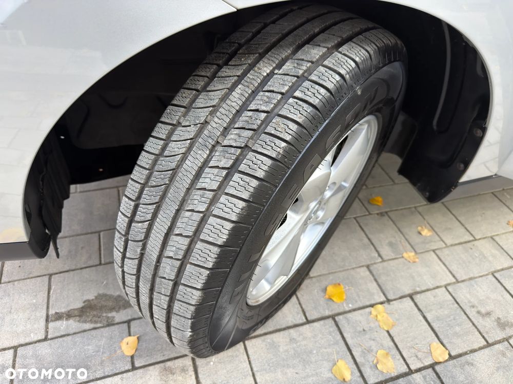 Hyundai ix35 2.0 Premium 2WD - 37