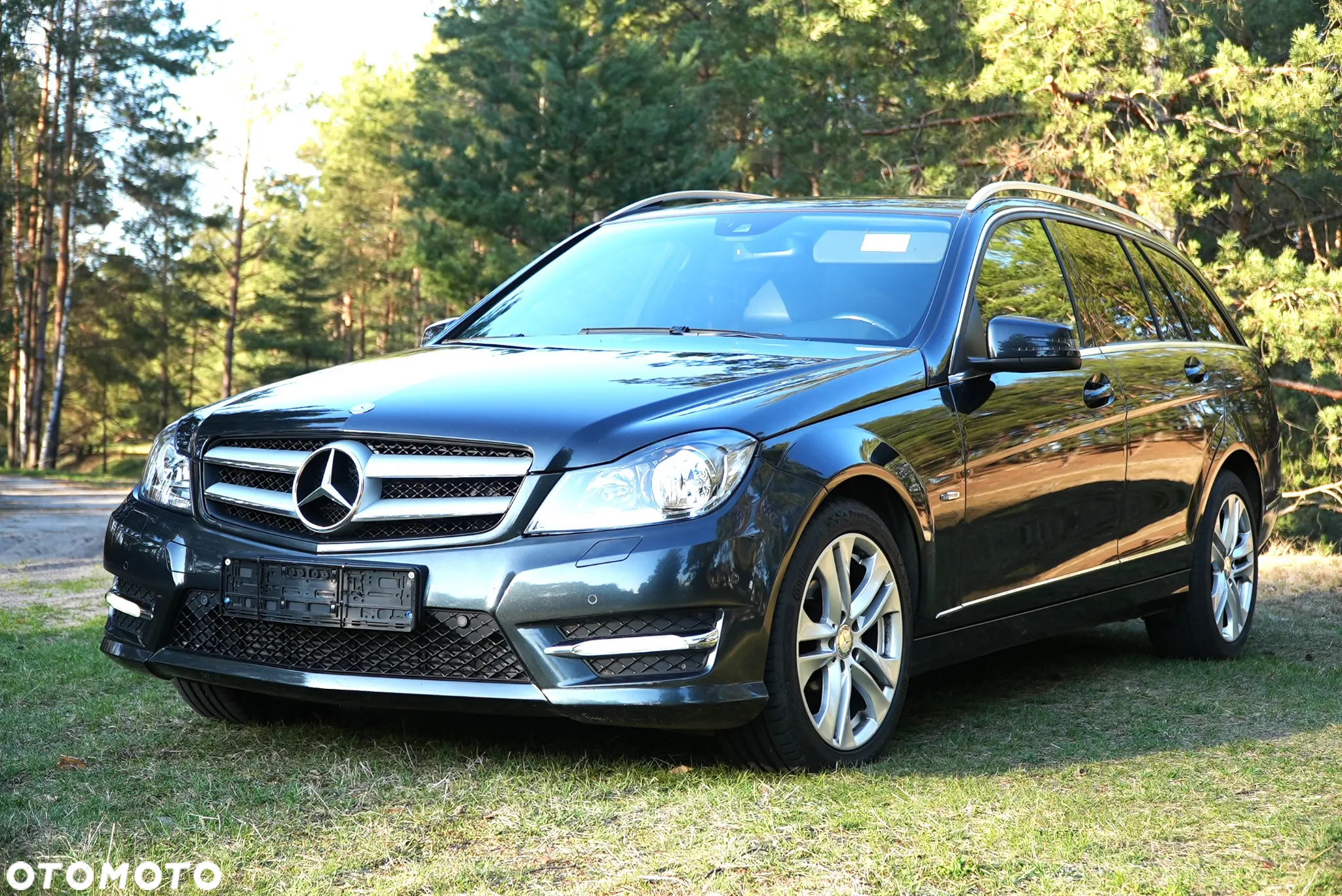 Mercedes-Benz Klasa C 180 T CGI Automatik BlueEFFICIENCY Avantgarde - 4