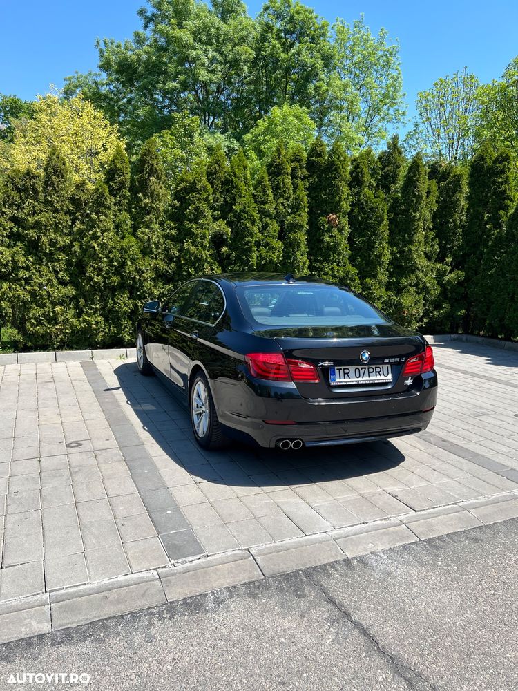 BMW Seria 5 525d xDrive Sport-Aut. - 13