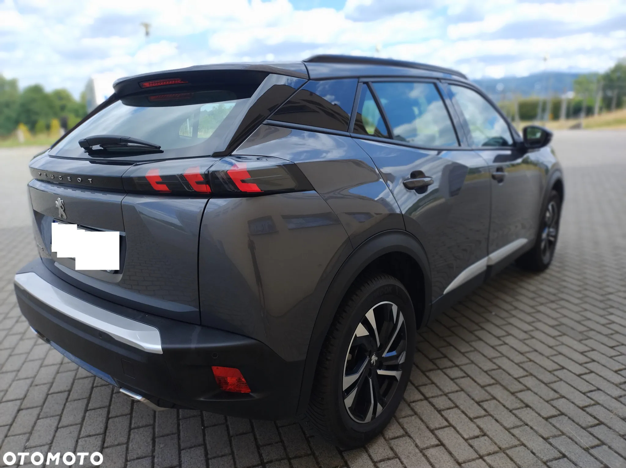 Peugeot 2008 PureTech 130 Allure Pack - 4