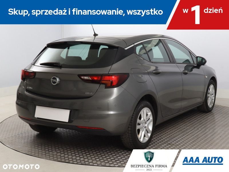 Opel Astra - 7