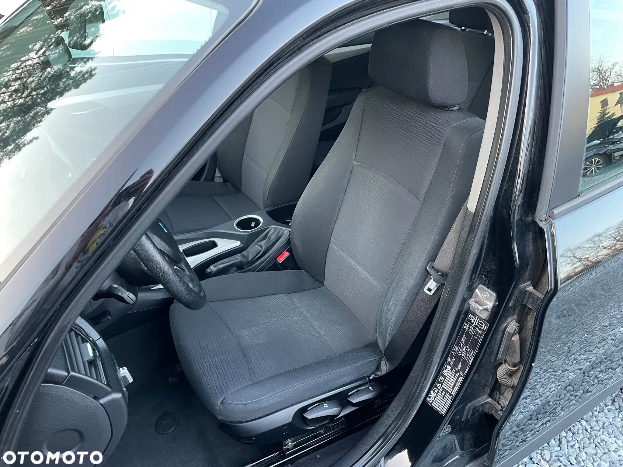 BMW X1 sDrive18d - 14