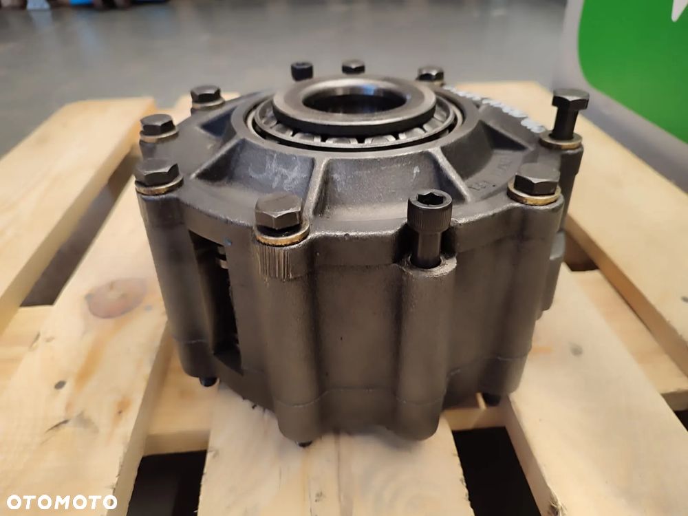 Hamulce 1067B1 Claas Axion 840 - 6